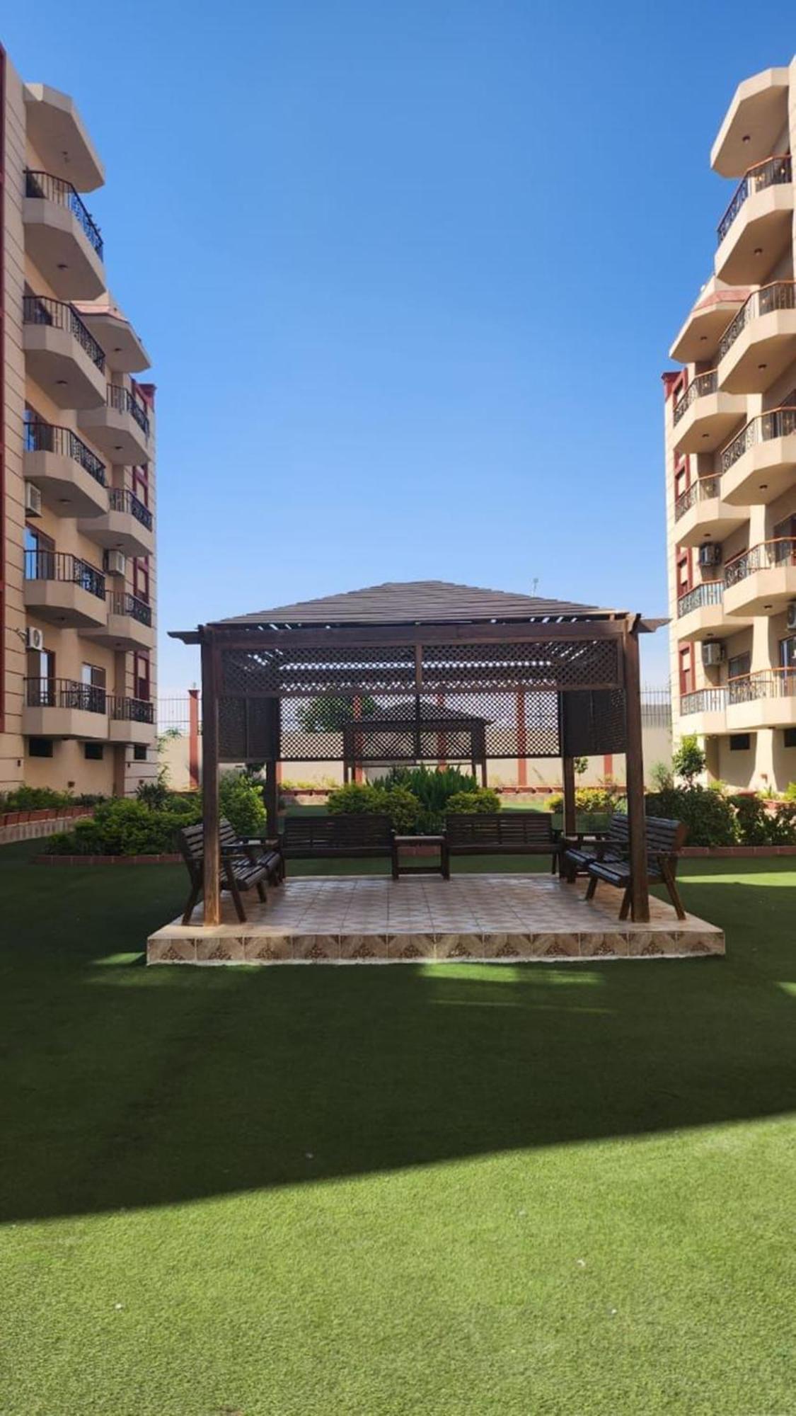 Wa Set Luxor Apartment Экстерьер фото